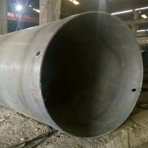 选择锡林郭勒盟钢护筒的材质时，主要考虑哪些因素