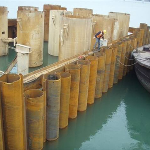 锡林郭勒盟钢护筒现场安装